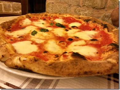 Naples Pizza 001